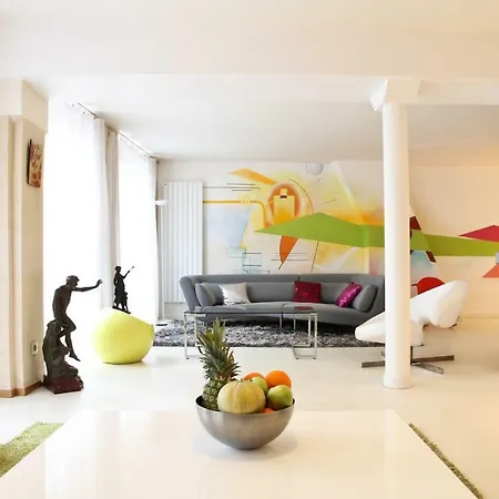 Chatelet - Marais Area Private